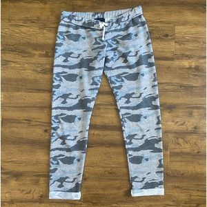 Monrow Camo Pants